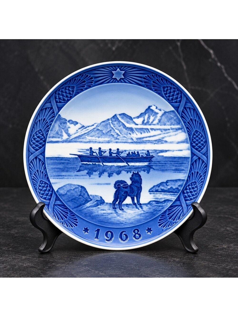 Vtg. Royal Copenhagen 1968 Christmas Plate The Last Umiak Kai Lange Denmark 7"